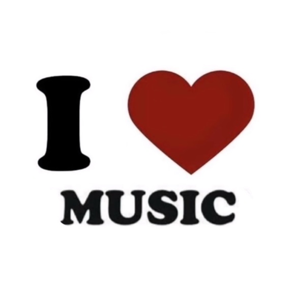 Meet your Posher, Mikaela - Picture 1 of 1